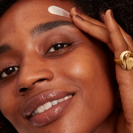 Vitamin Enriched Face Base Moisturiser & Primer