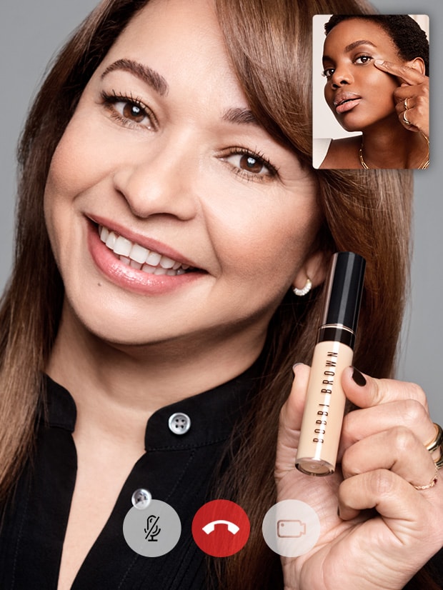 Live chat session with customer and a Bobbi Brown pro artist
